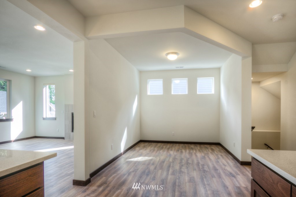 17601 3rd Avenue Southeast, Unit 12 Bothell, WA 98012 - Photo 5 of 11