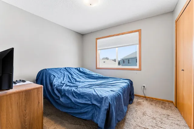 $369,900 | 5447 Kalenda Drive Northeast, Albertville, MN 55301