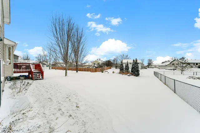 $369,900 | 5447 Kalenda Drive Northeast, Albertville, MN 55301