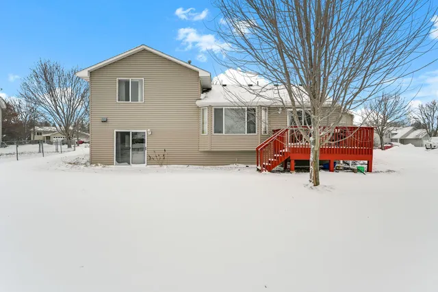 $369,900 | 5447 Kalenda Drive Northeast, Albertville, MN 55301