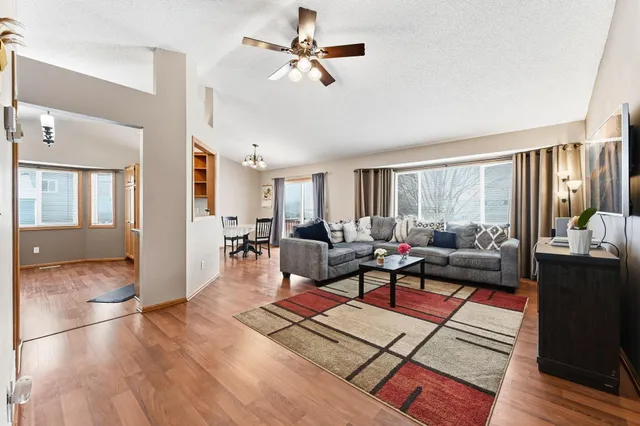 $369,900 | 5447 Kalenda Drive Northeast, Albertville, MN 55301