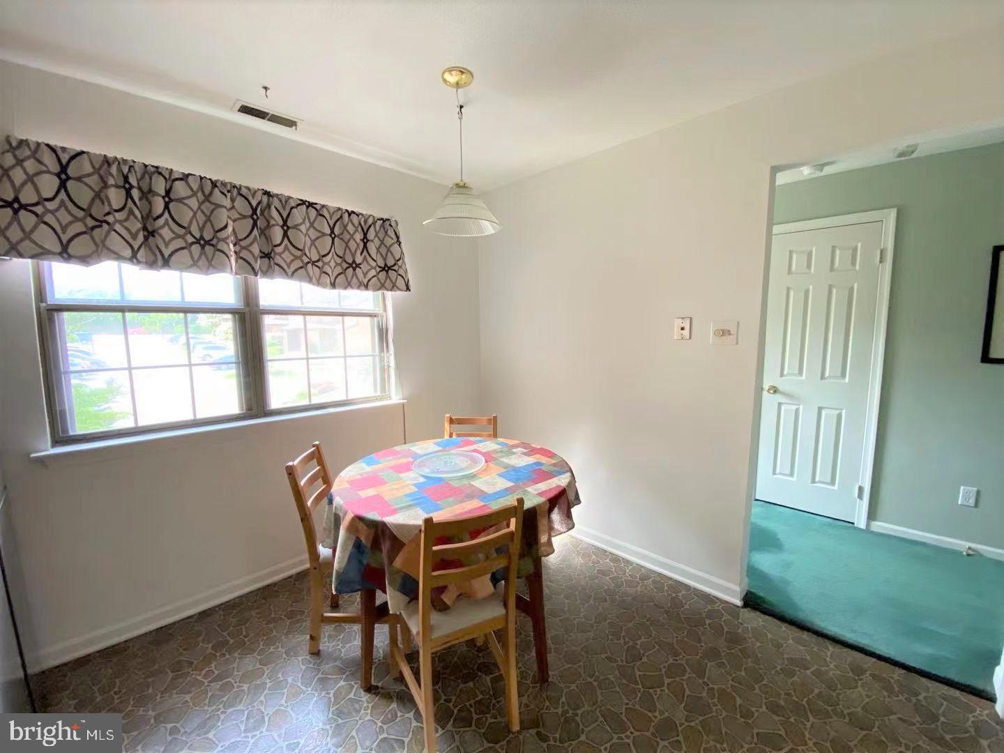 34 Rittenhouse Court, Unit 196 Chesterbrook, PA 19087 - Photo 18 of 30