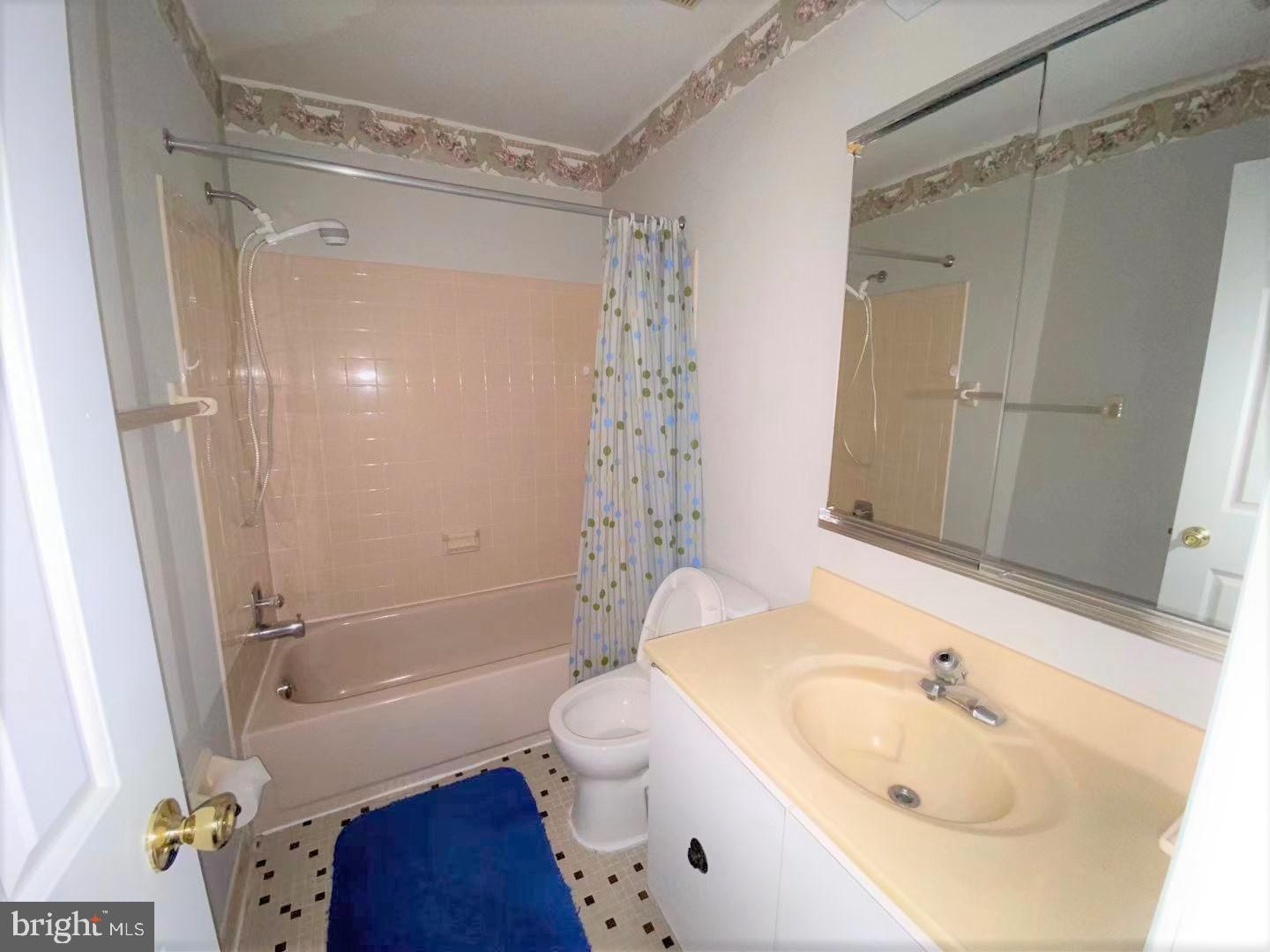 34 Rittenhouse Court, Unit 196 Chesterbrook, PA 19087 - Photo 24 of 30