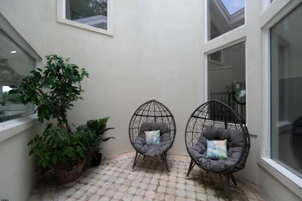 $1,099,000 | 1303 West Riverside Drive, Mays Landing, NJ 08330