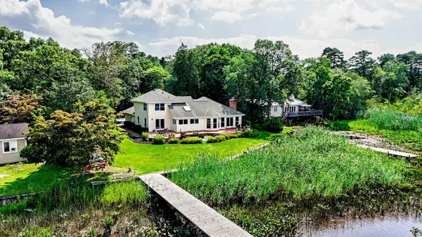 $1,099,000 | 1303 West Riverside Drive, Mays Landing, NJ 08330