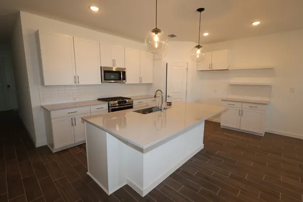 $237,490 | 7914 Jasper Mdws Way, Angleton, TX 77515