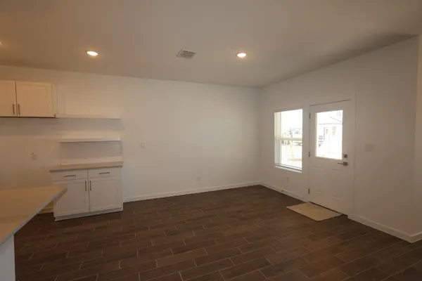 $237,490 | 7914 Jasper Mdws Way, Angleton, TX 77515