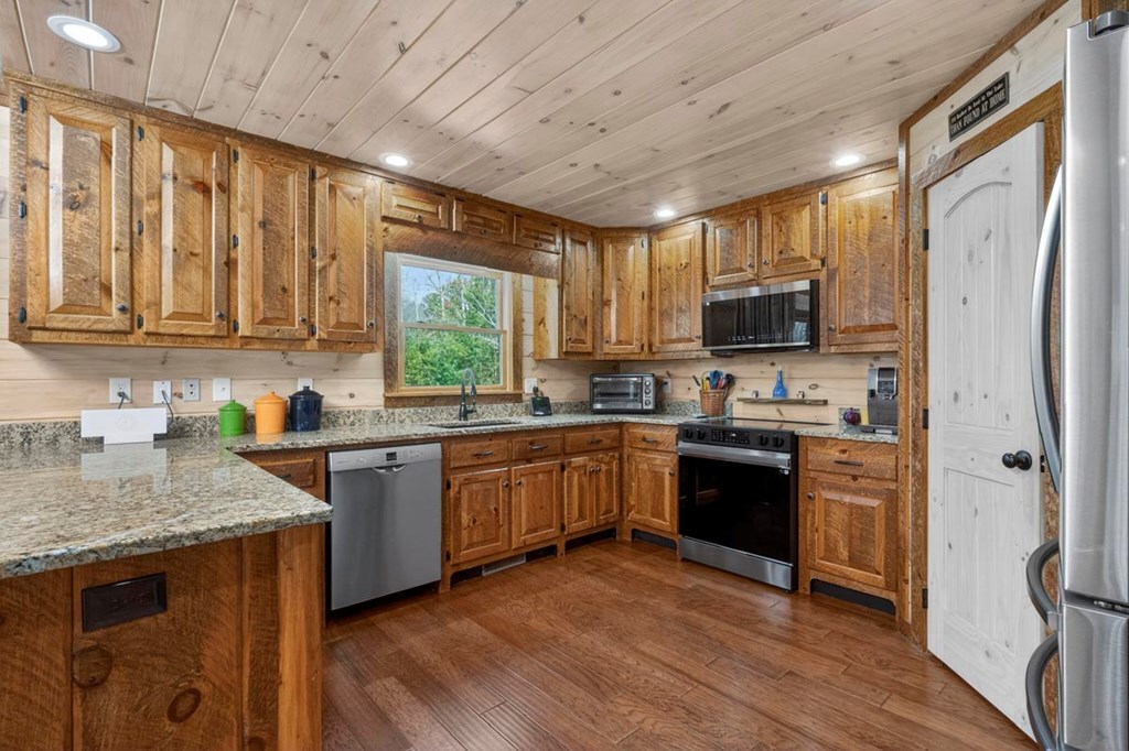 327 Hooch Holler Lane Morganton, GA 30560 - Photo 27 of 63
