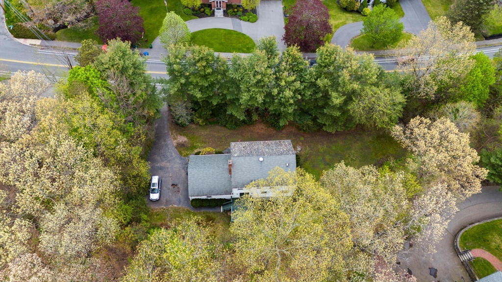 134 Johnson Road Winchester, MA 01890 - Photo 37 of 40 Gallery Image 37