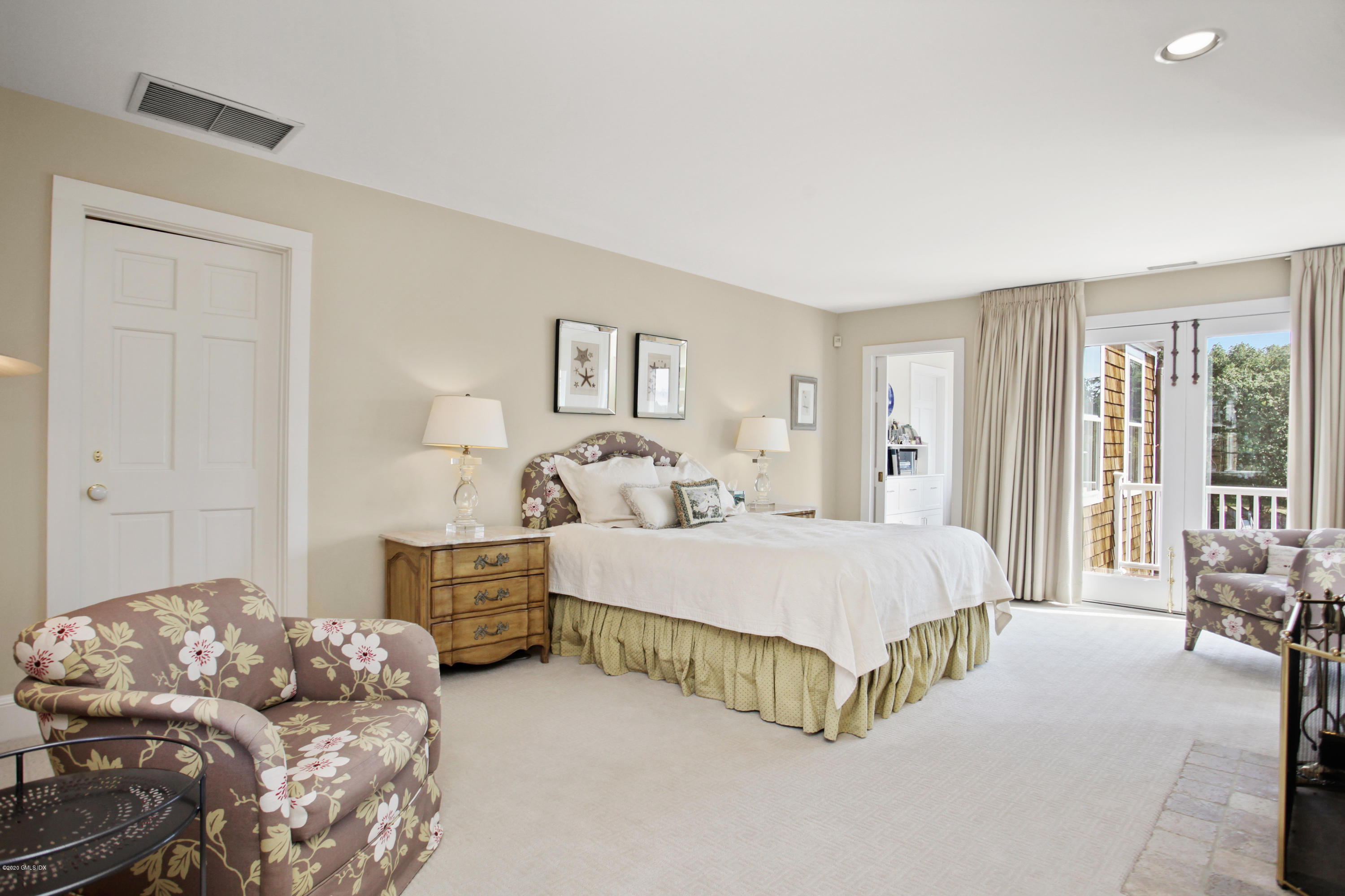 635 1/2 Steamboat Road, Unit 635H Greenwich, CT 06830 - Photo 33 of 46 635 12 Steamboat Rd Greenwich-print-044-