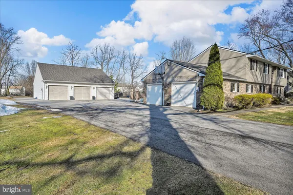 $740,000 | 31 Ogden Drive, Birdsboro, PA 19508