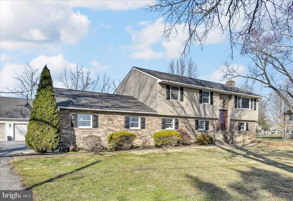 $740,000 | 31 Ogden Drive, Birdsboro, PA 19508