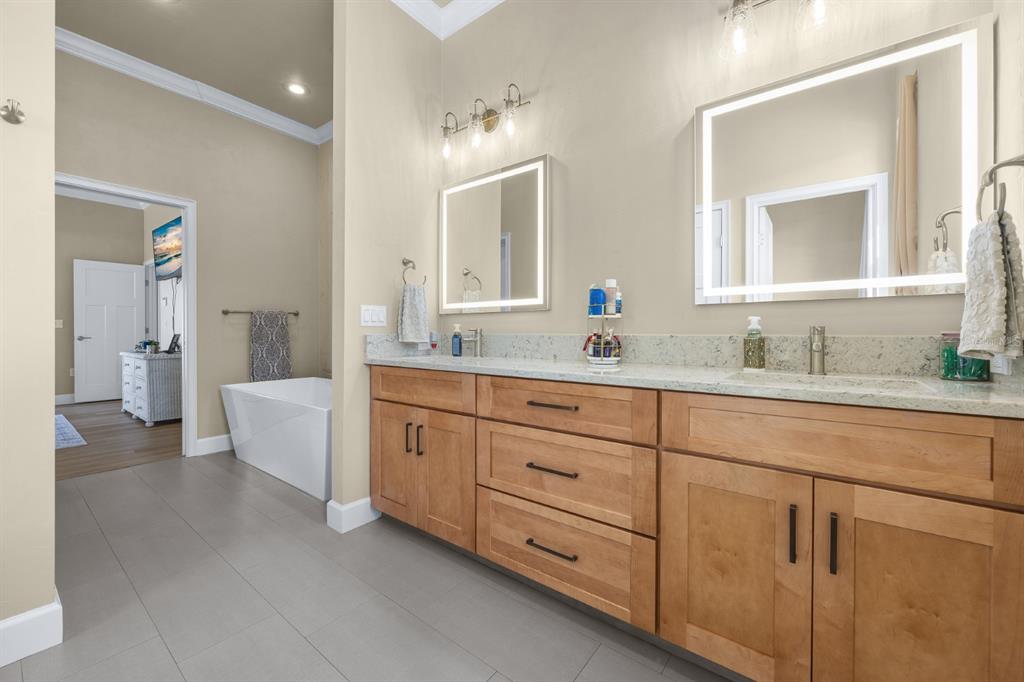 13265 Southwest 9th Road Newberry, FL 32669 - Photo 27 of 51 Gallery Image 27