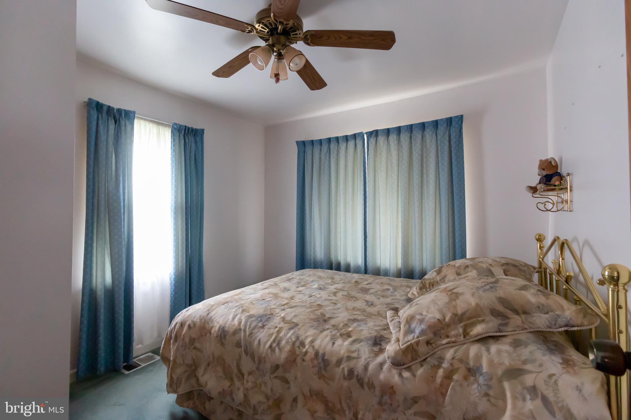 301 Cresswell Road Baltimore, MD 21225 - Photo 22 of 46 Bedroom 1