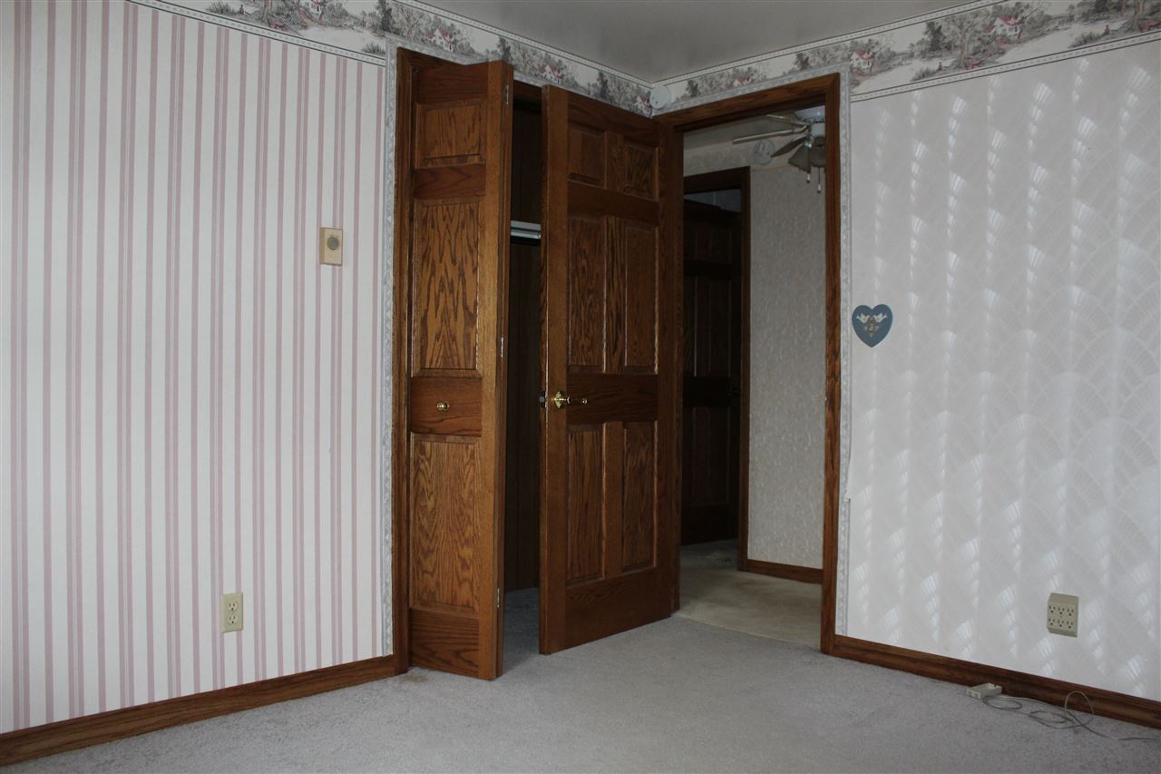 11927 East S County Line Rd Road Decatur, IN 46733 - Photo 24 of 30