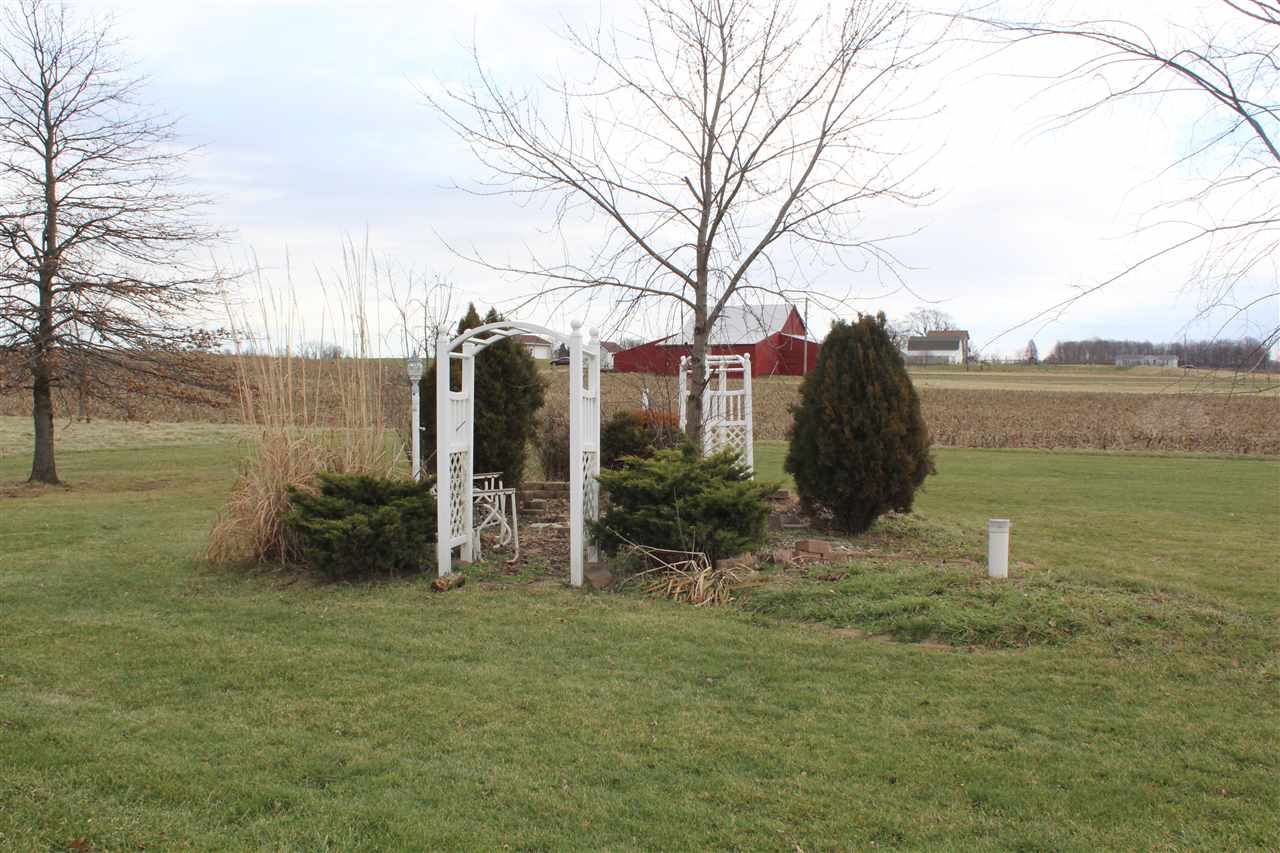 11927 East S County Line Rd Road Decatur, IN 46733 - Photo 6 of 30