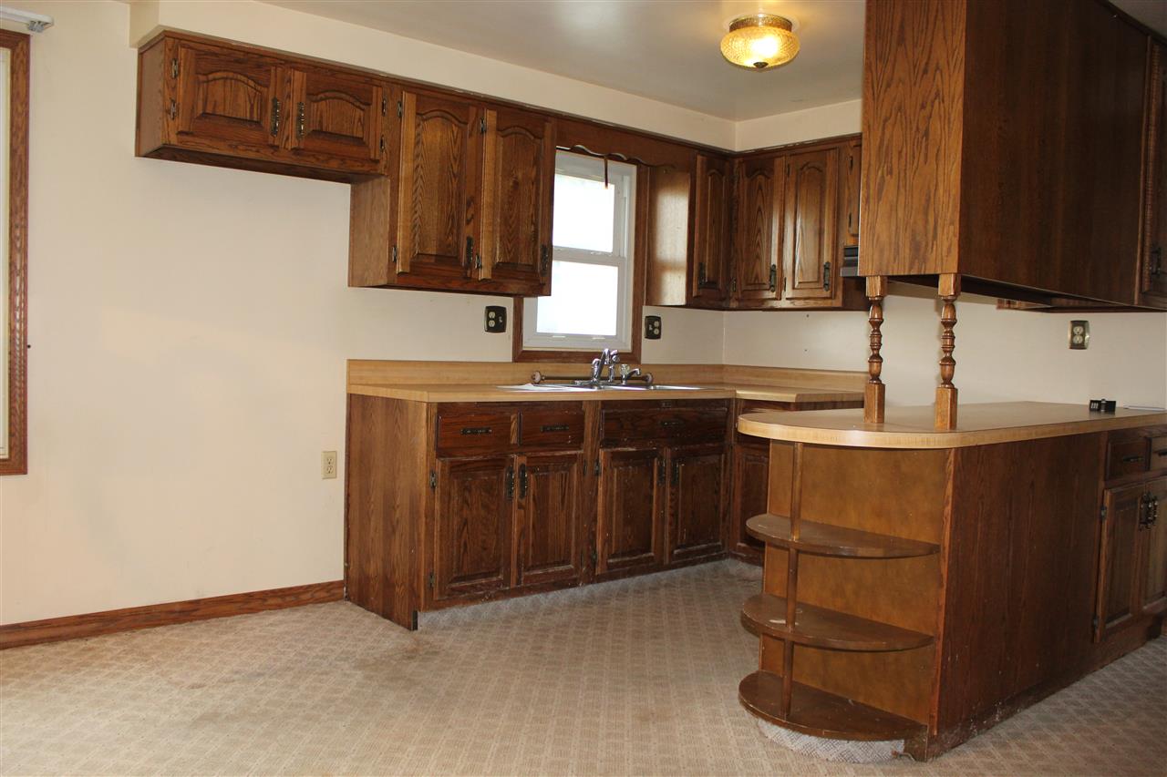 11927 East S County Line Rd Road Decatur, IN 46733 - Photo 9 of 30