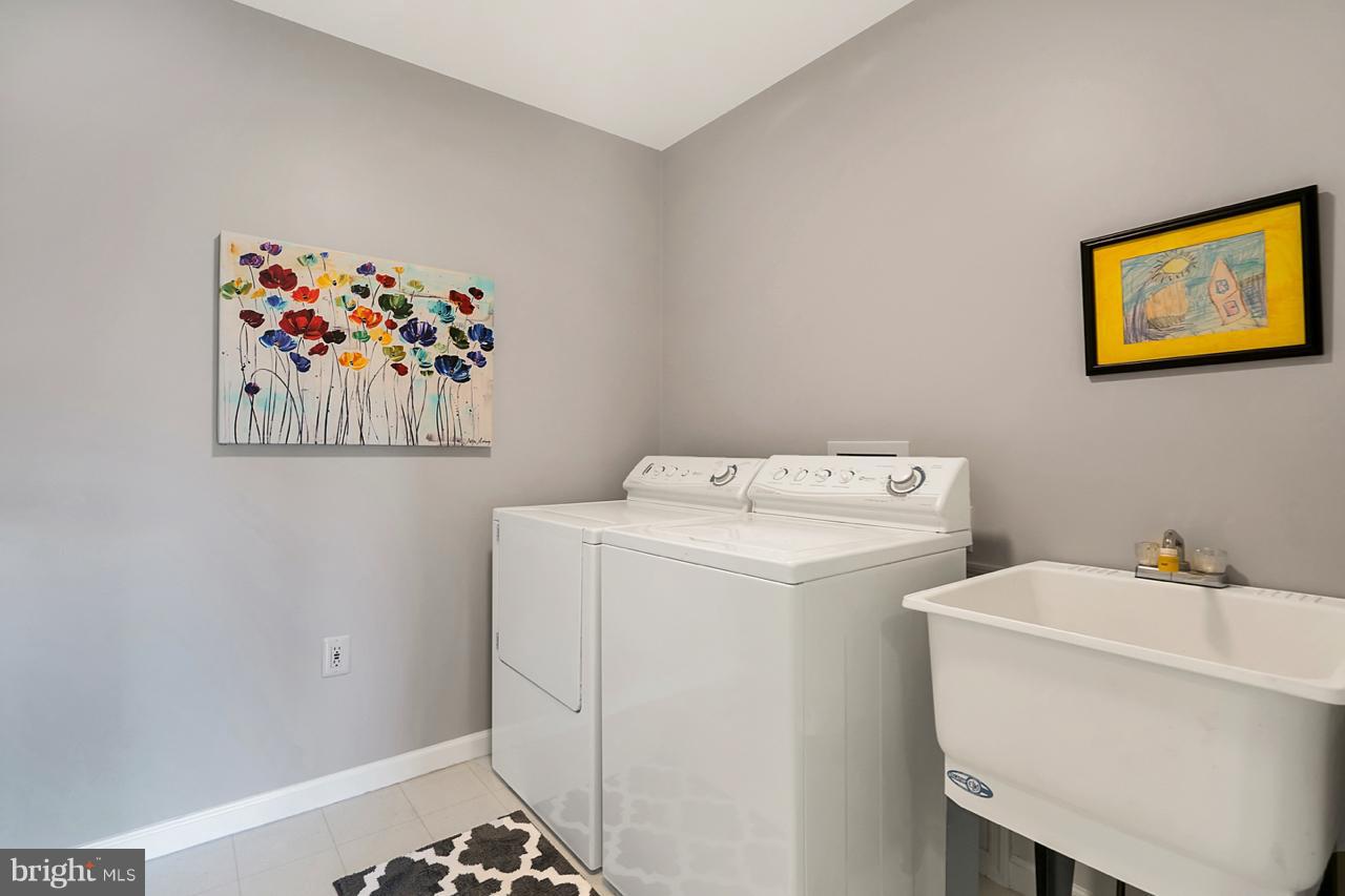 16002 Limestone School Road Leesburg, VA 20176 - Photo 16 of 30 Interior (General)