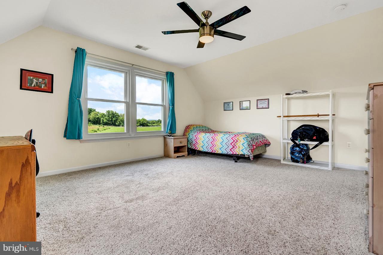 16002 Limestone School Road Leesburg, VA 20176 - Photo 23 of 30 Bedroom