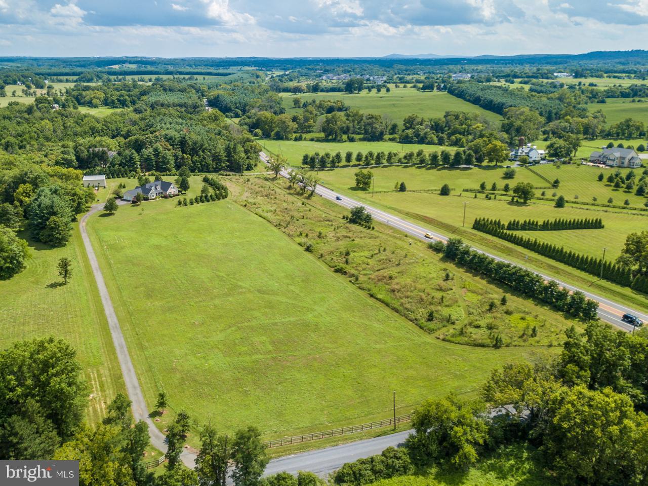 16002 Limestone School Road Leesburg, VA 20176 - Photo 4 of 30 View