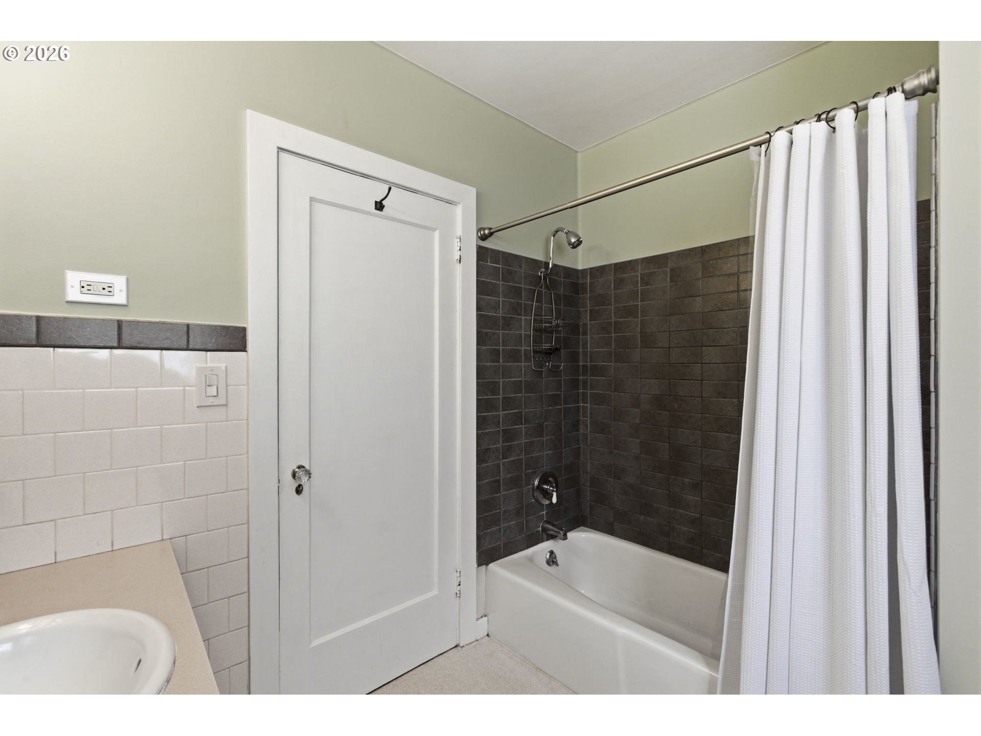 2154 North Webster Street Portland, OR 97217 - Photo 15 of 38