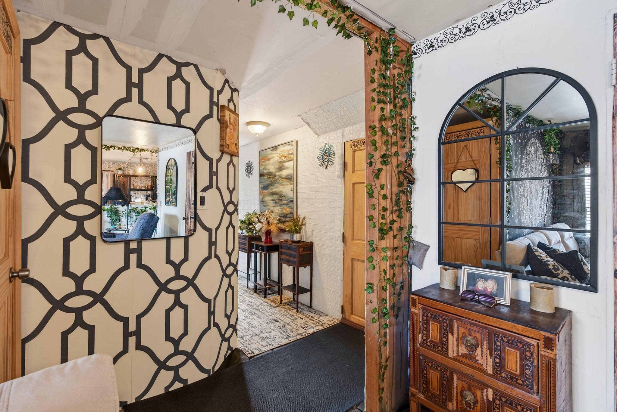 35 Academy Street Auburn, ME 04210 - Photo 7 of 51 18_009_DSC09432