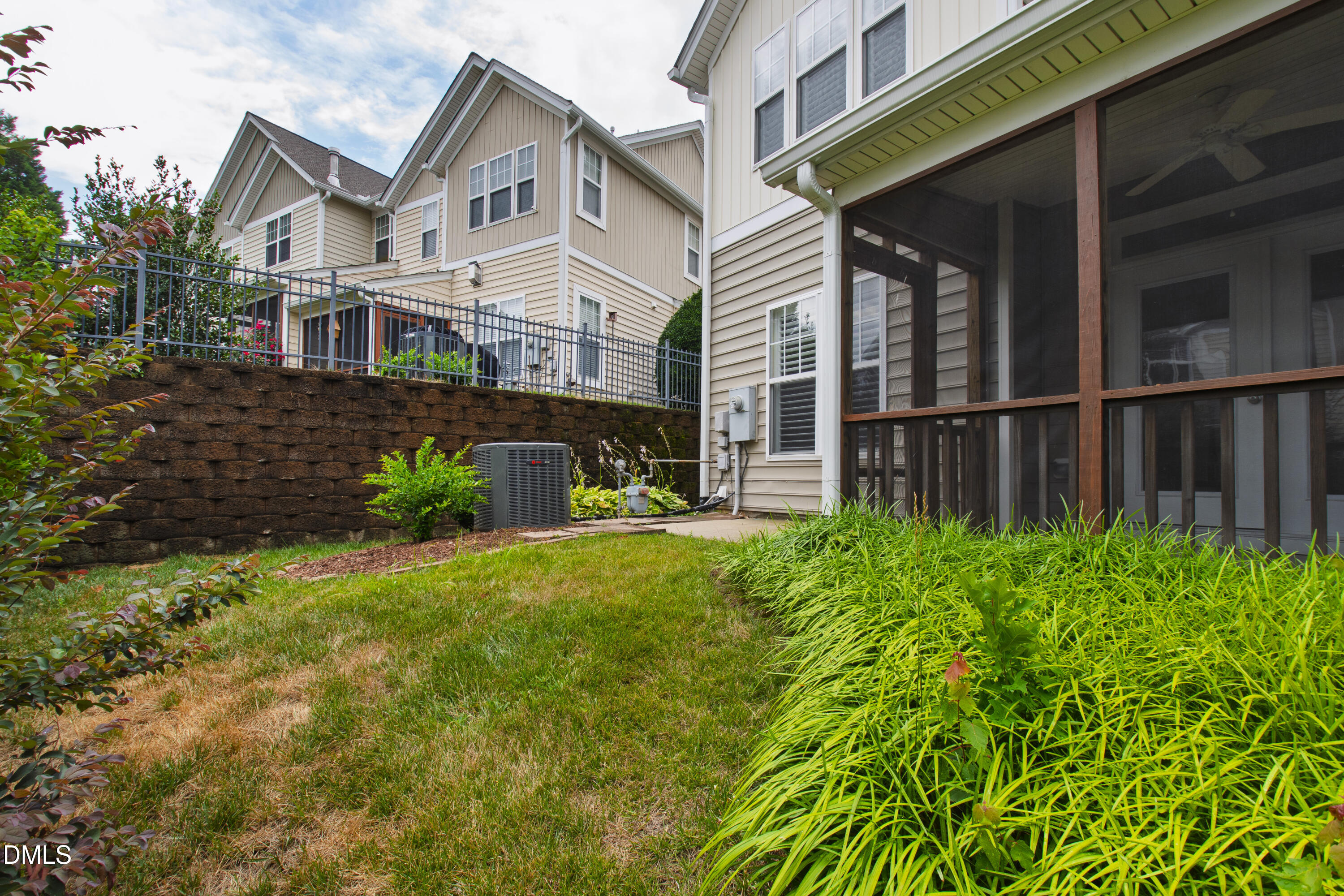 4920 Amber Clay Lane Raleigh, NC 27612 - Photo 39 of 45
