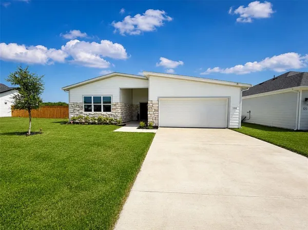 $2,050 | 130 Zion Road, Greenville, TX 75402