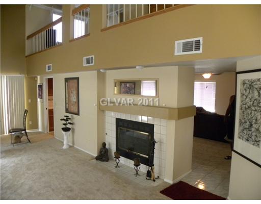41 Westheimer Road Henderson, NV 89074 - Photo 12 of 16 Living Room.