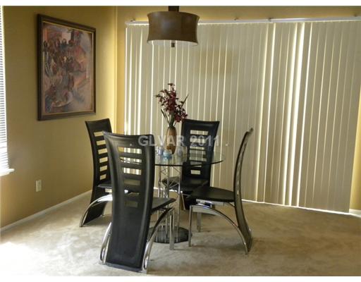 41 Westheimer Road Henderson, NV 89074 - Photo 15 of 16 Dining Room.