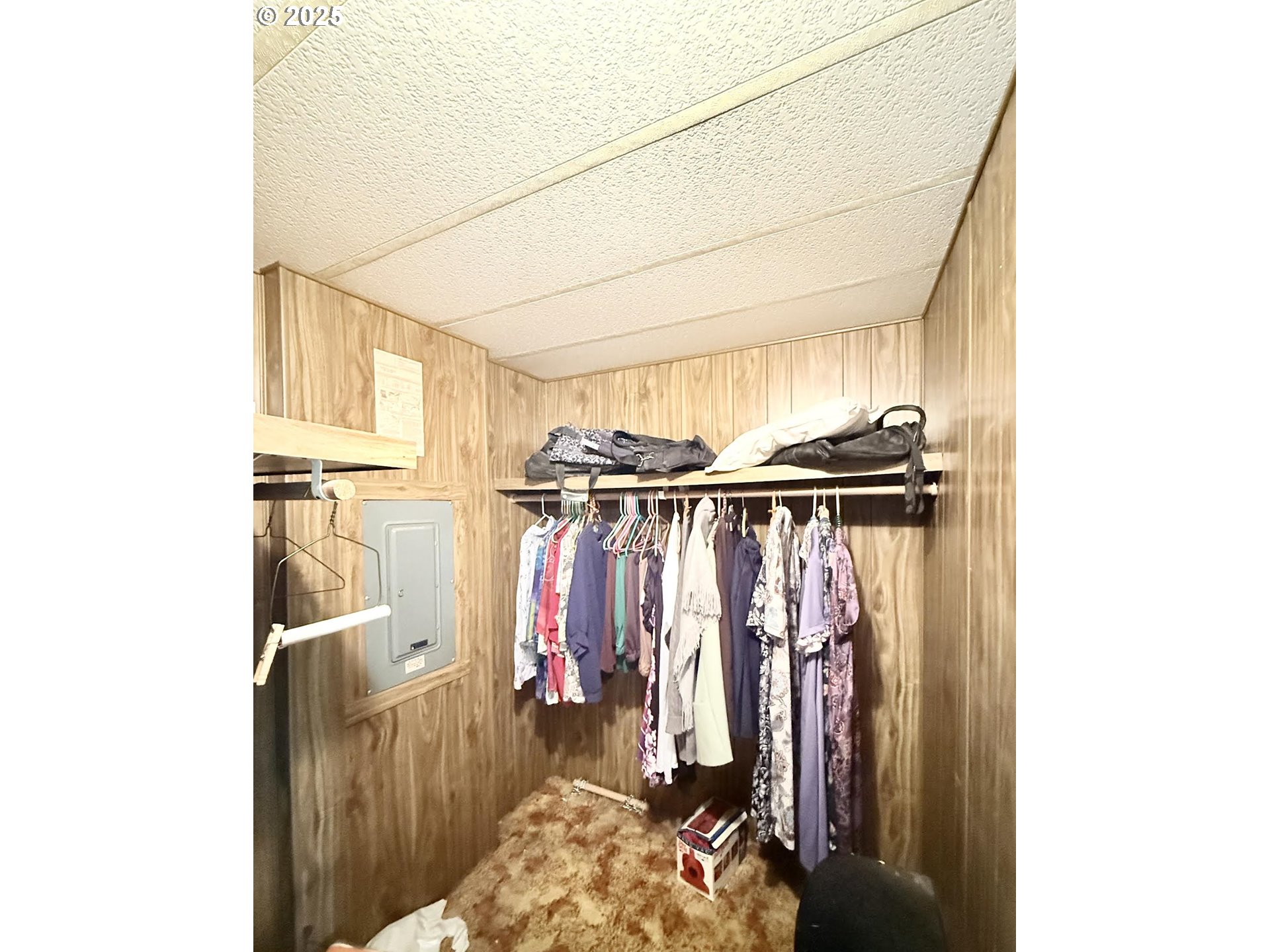 505 North 16th Avenue Elgin, OR 97827 - Photo 28 of 48 a view of walk in closet with clothes and shoes