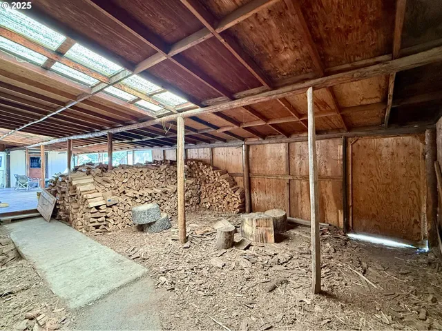 a view of outdoor space