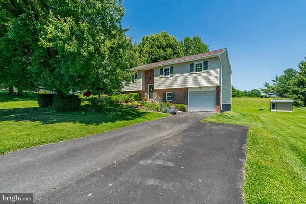 $419,900 | 316 Snavely Mill Road, Lititz, PA 17543