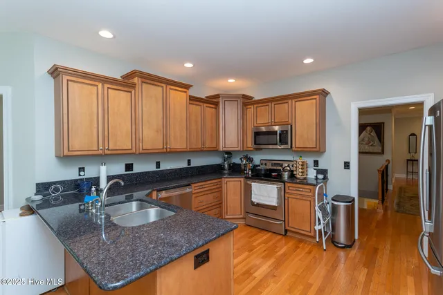 $699,000 | 113 Dubose Drive, West End, NC 27376