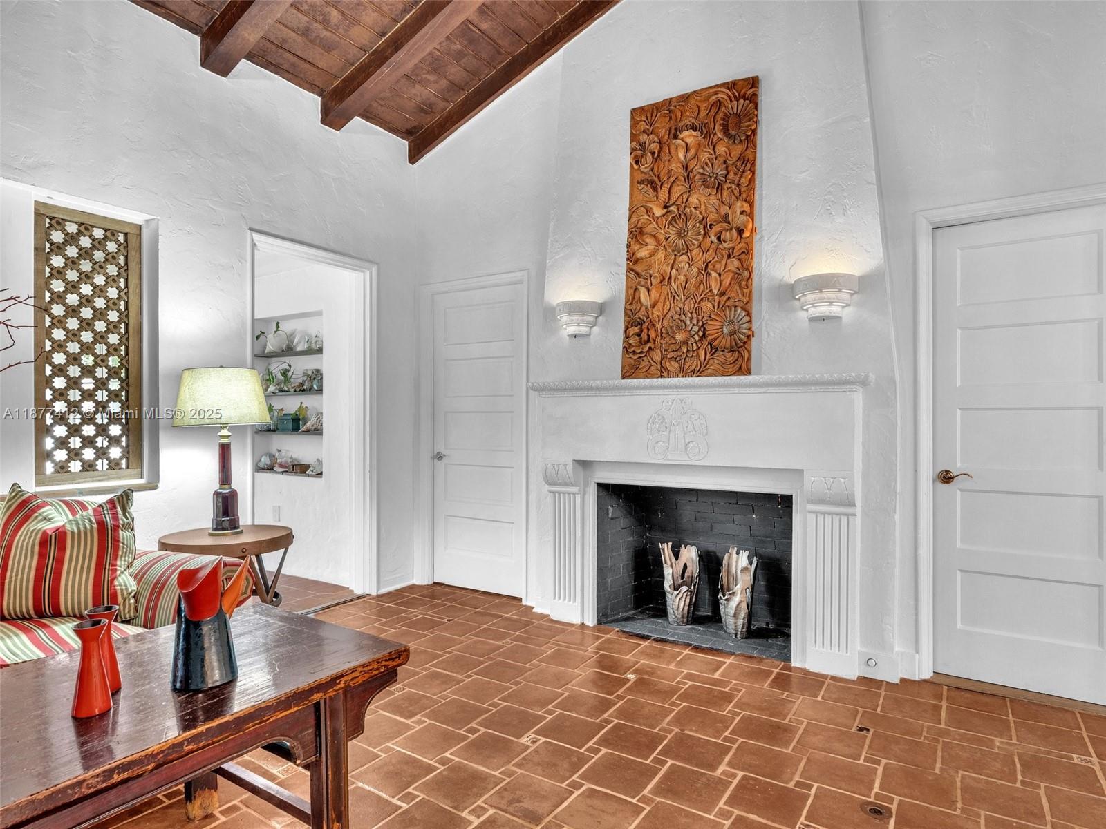 856 Tyler Street Hollywood, FL 33019 - Photo 11 of 52