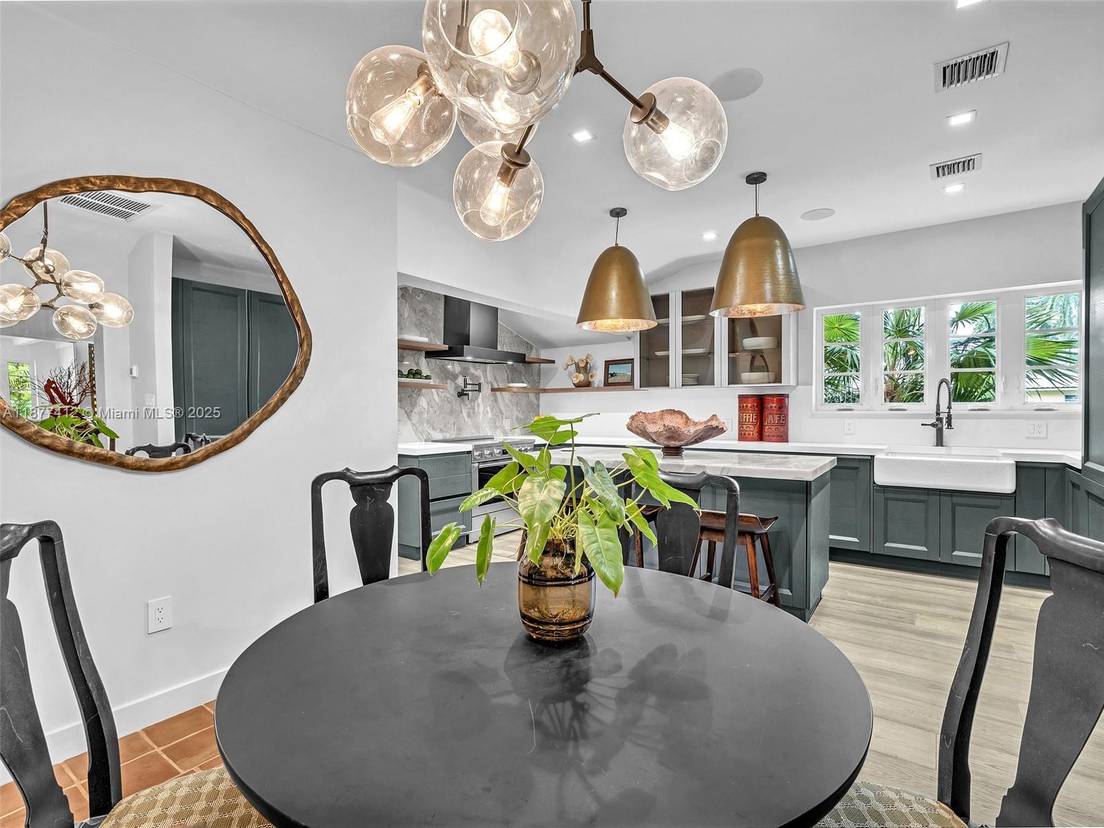 856 Tyler Street Hollywood, FL 33019 - Photo 15 of 52