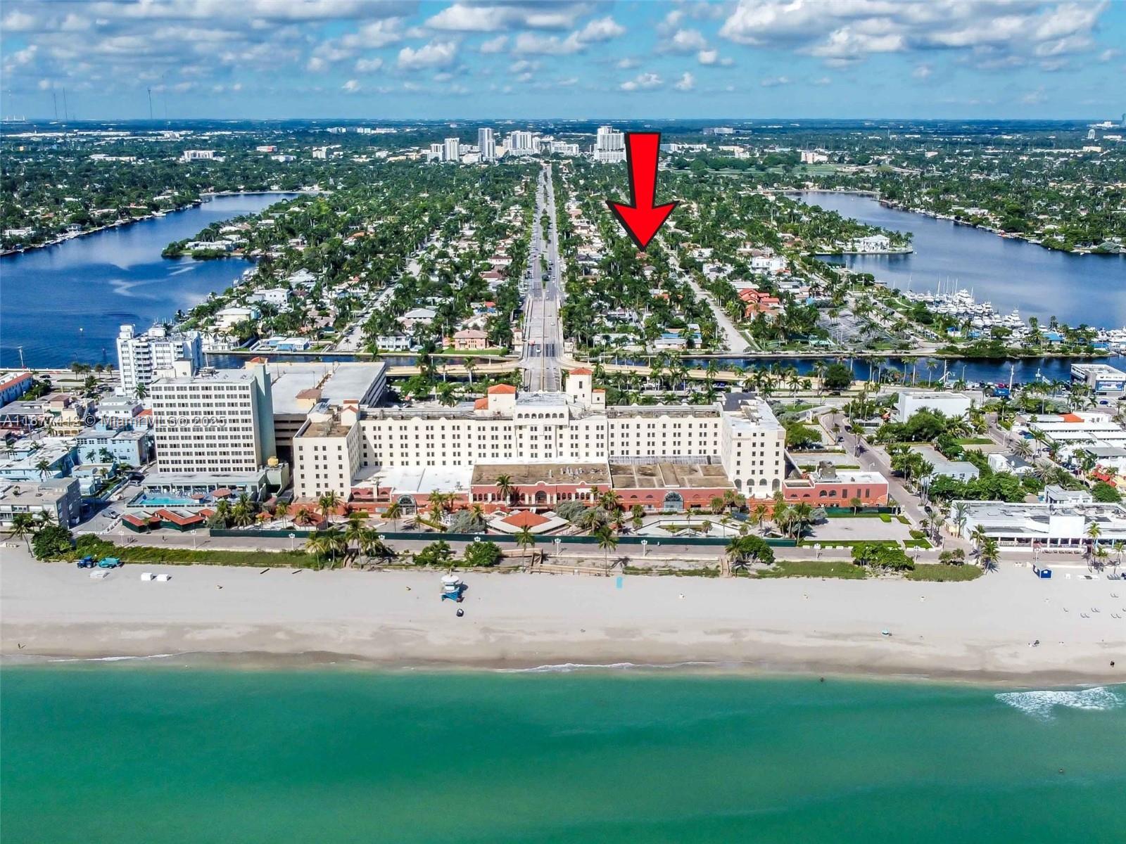 856 Tyler Street Hollywood, FL 33019 - Photo 2 of 52