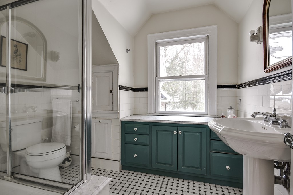 17 Cypress Road Wellesley, MA 02481 - Photo 23 of 25 Gallery Image 23