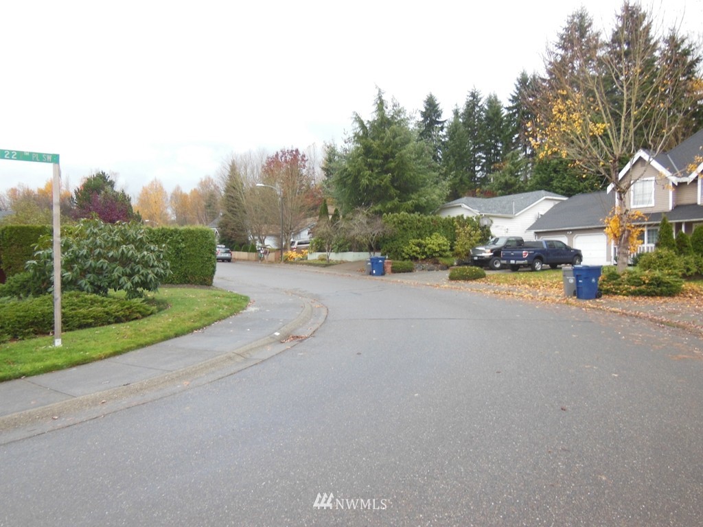 1216 227th Place Southwest Bothell, WA 98021 - Photo 14 of 16