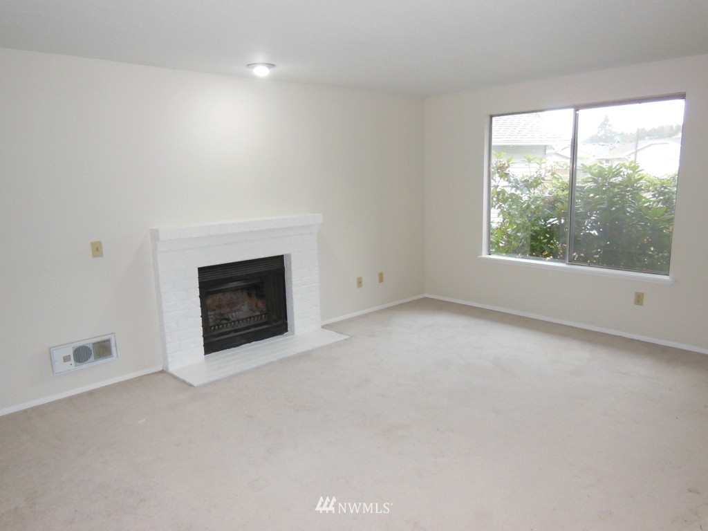 1216 227th Place Southwest Bothell, WA 98021 - Photo 3 of 16