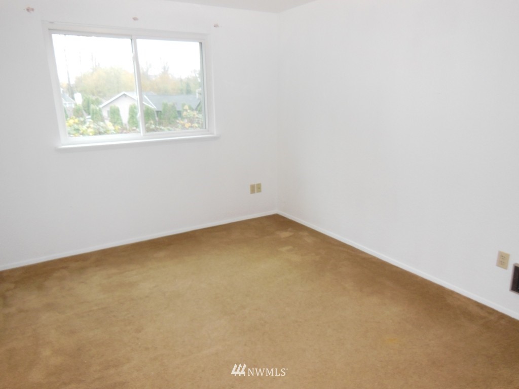 1216 227th Place Southwest Bothell, WA 98021 - Photo 9 of 16