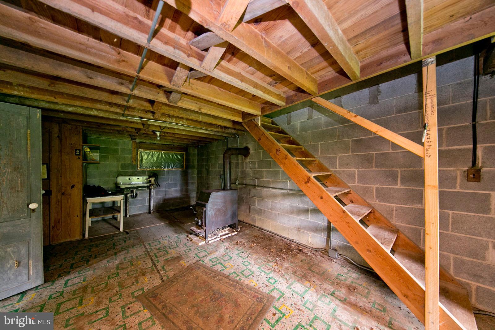 Green Spring Road Winchester, VA 22603 - Photo 15 of 27 Full loft in cabin