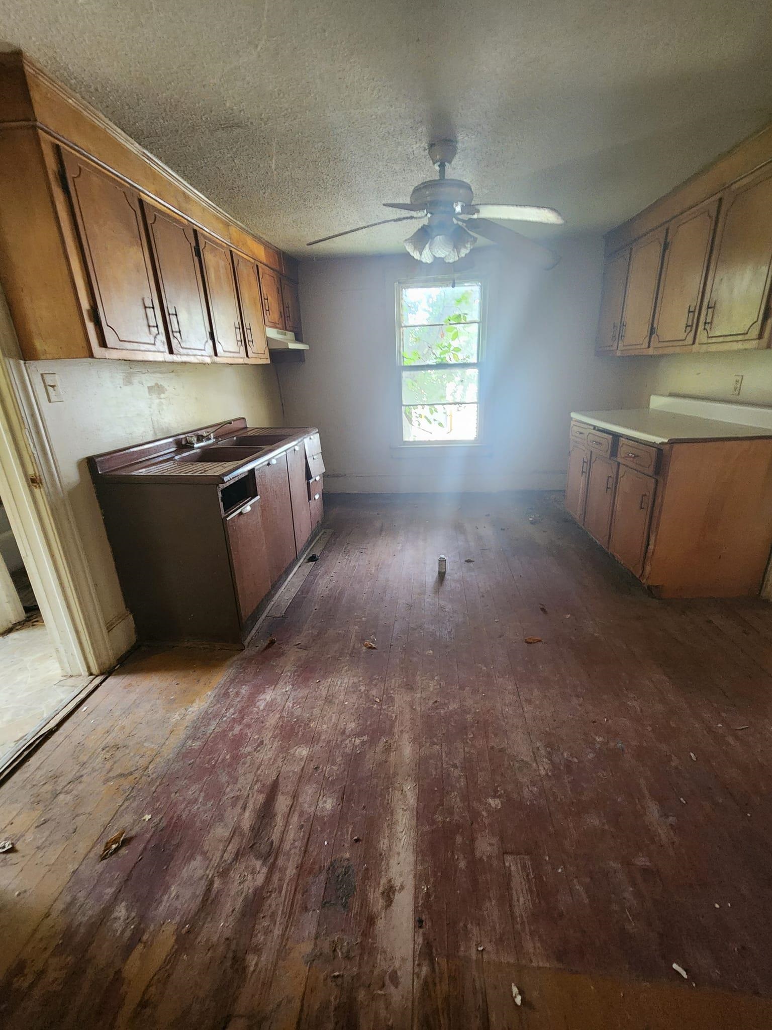 606 Red Line Avenue Chesnee, SC 29323 - Photo 8 of 14 Gallery Image 8