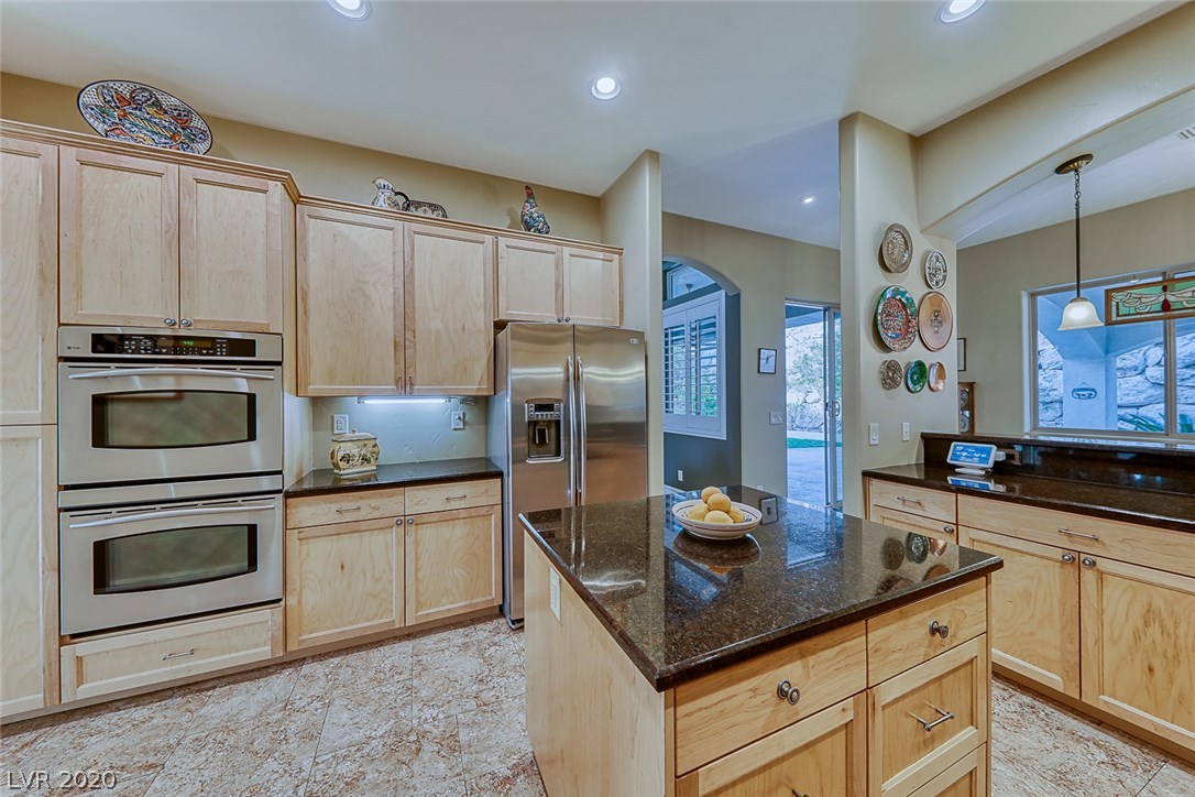907 Rhyolite Terrace Henderson, NV 89011 - Photo 14 of 46 Gallery Image 14
