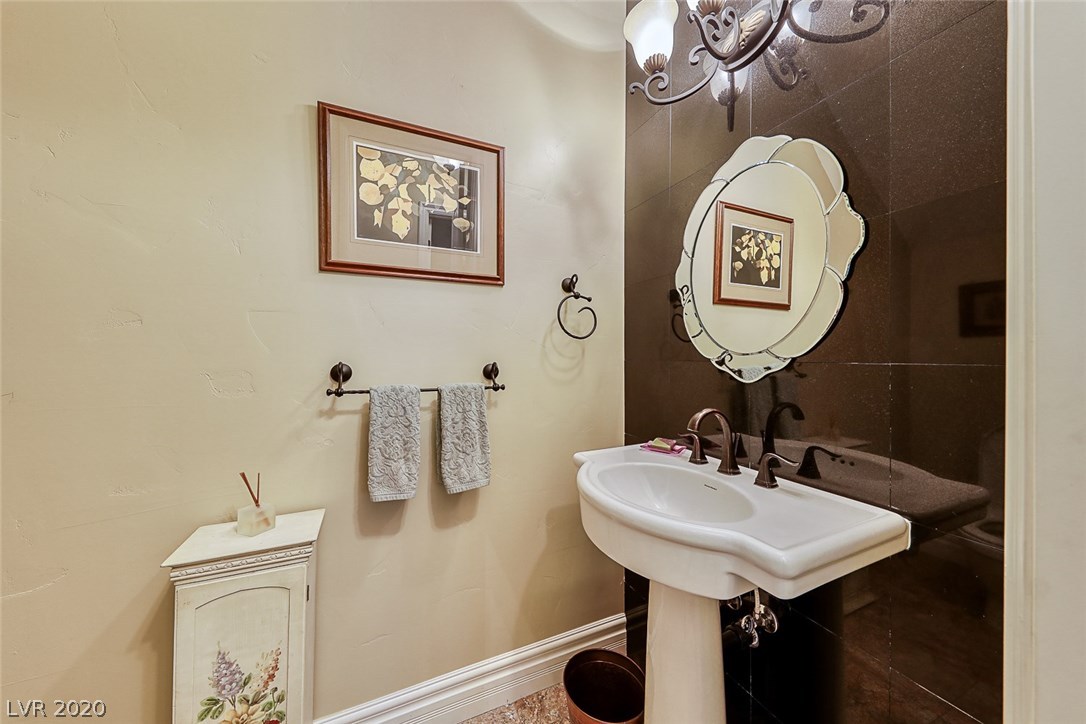 907 Rhyolite Terrace Henderson, NV 89011 - Photo 38 of 46 Gallery Image 38