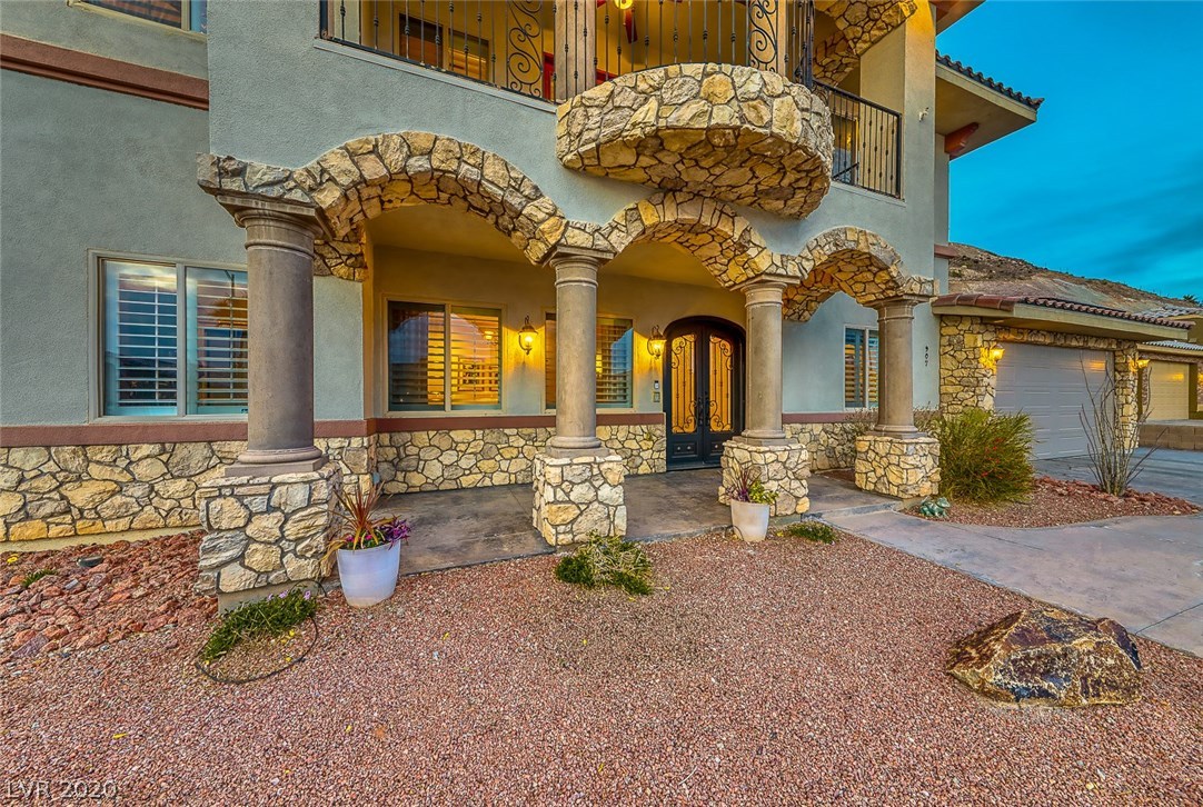 907 Rhyolite Terrace Henderson, NV 89011 - Photo 4 of 46 Gallery Image 4
