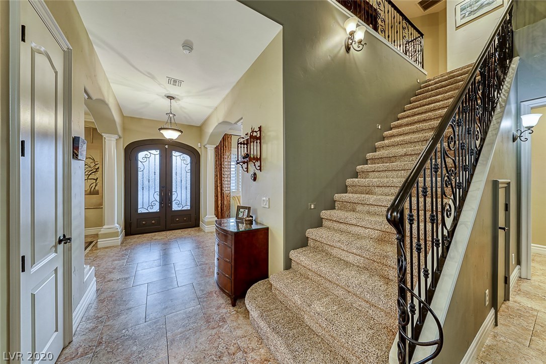 907 Rhyolite Terrace Henderson, NV 89011 - Photo 6 of 46 Gallery Image 6