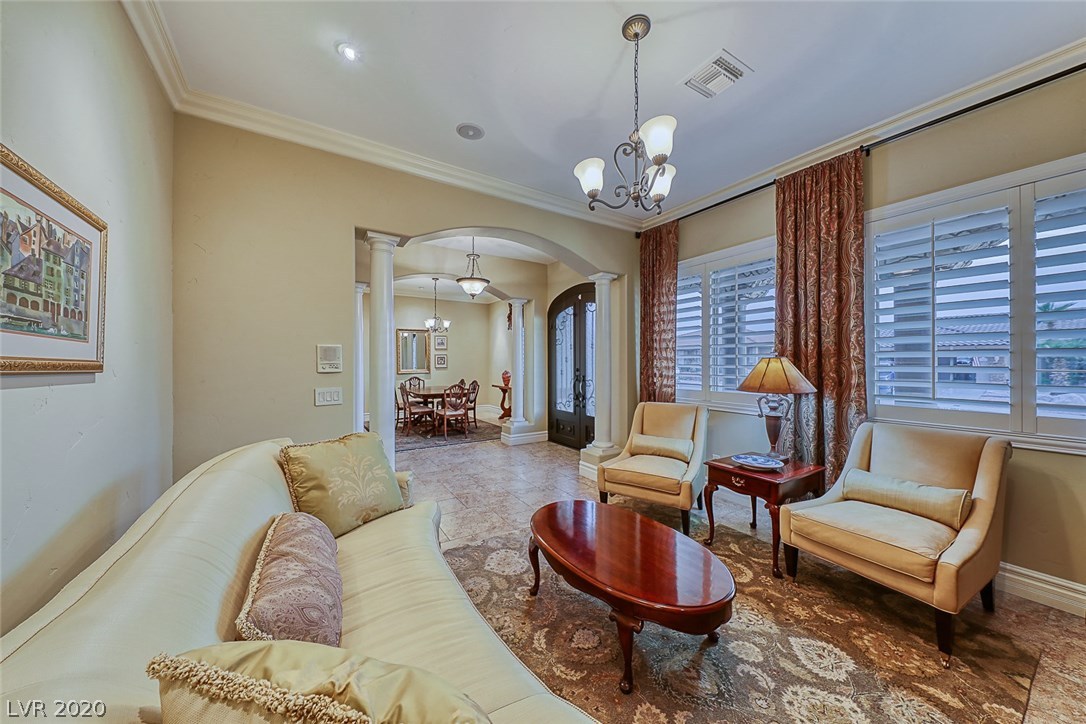 907 Rhyolite Terrace Henderson, NV 89011 - Photo 8 of 46 Gallery Image 8