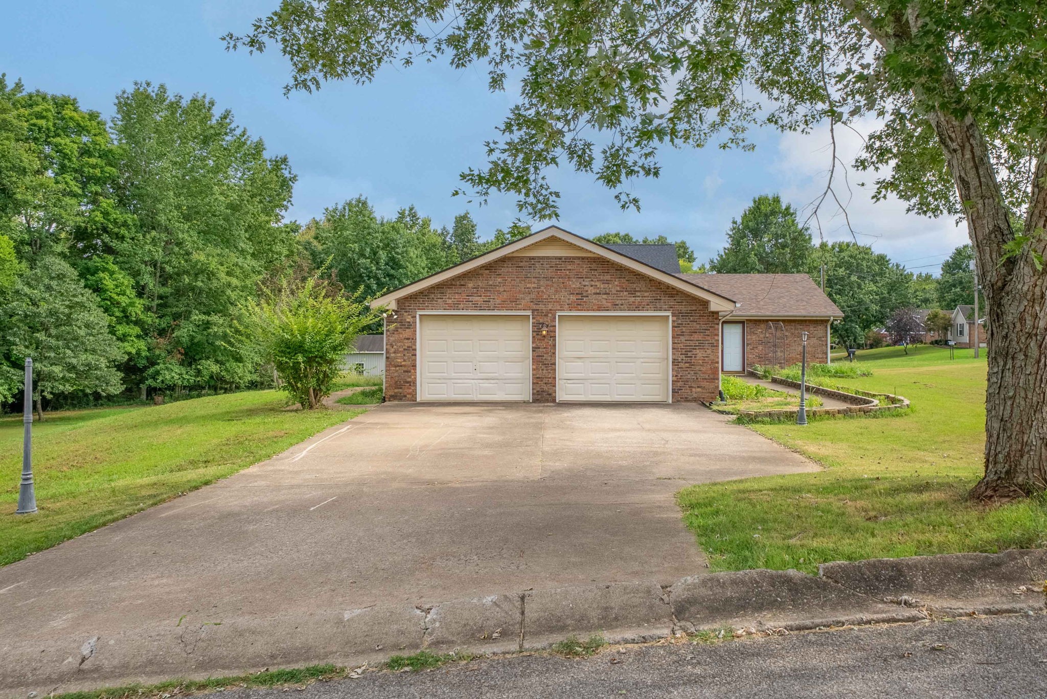 1325 Sun Valley Road Clarksville, TN 37040 - Photo 24 of 25