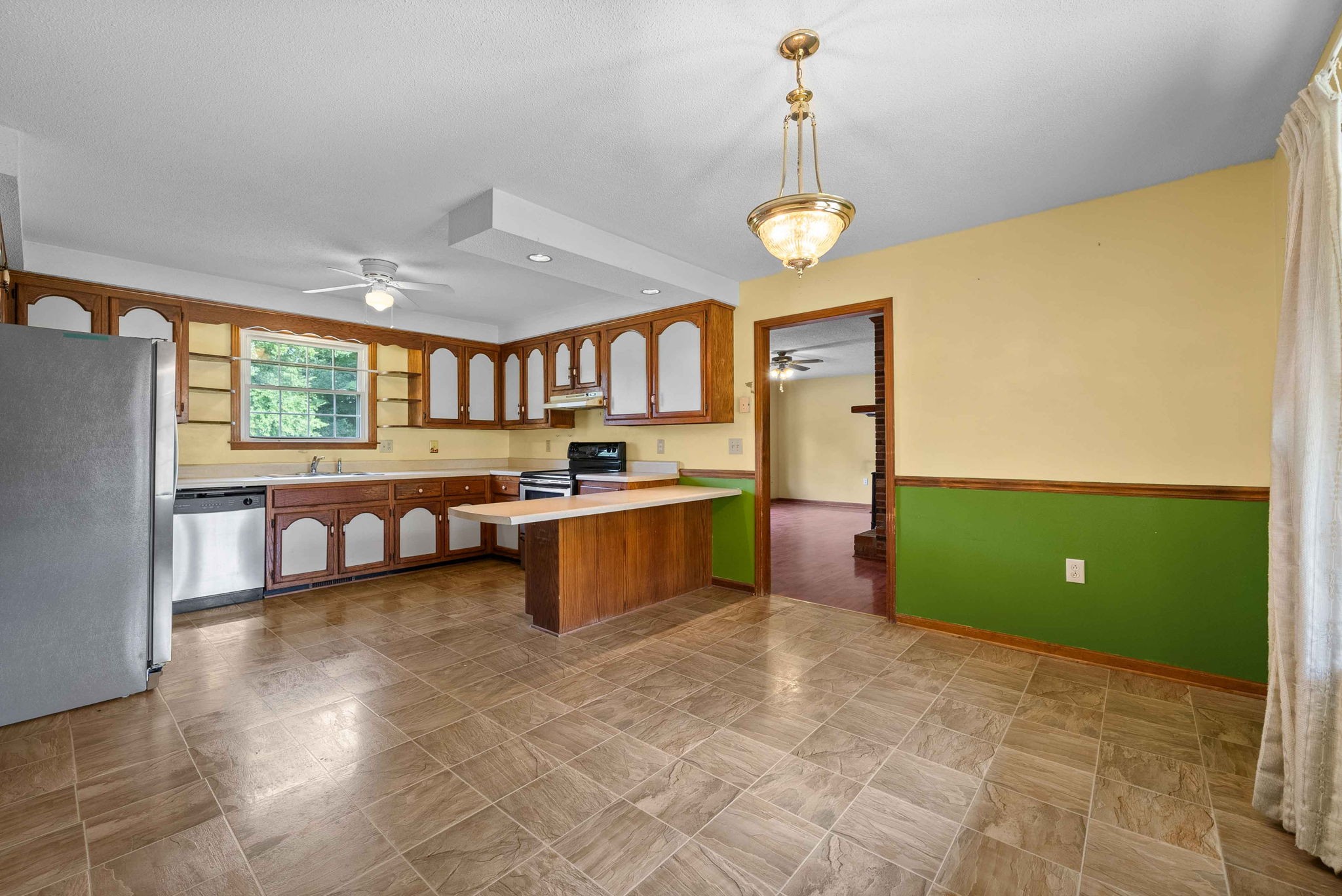 1325 Sun Valley Road Clarksville, TN 37040 - Photo 4 of 25